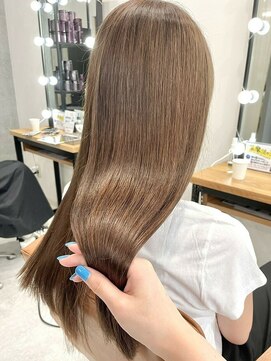 ワンズ リー 下北沢店(ONE's ly) トリートメント/韓国/髪質改善/学割U24[下北沢/下北沢駅]