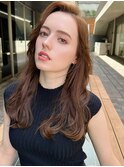 かきあげロングをゆるく巻いて大人可愛く
