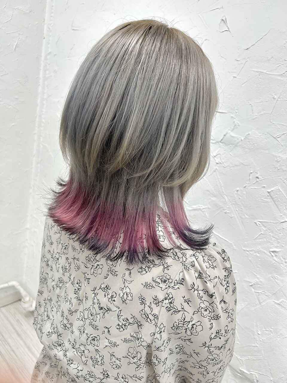 エンドカラーピンク裾カラーグラデーションカラーショート：L200323941