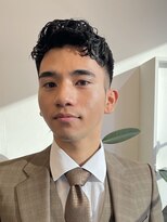 ヘアーアイスカルテット(HAIR ICI QUARTET)&nbsp;20代30代40代メンズパーマスキンフェードビジネスカジュアル