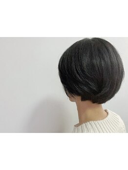 ダメージレスな薬剤と再現性が高い施術で、大人女性から大好評♪髪と肌の知識と、経験豊富なスタイリスト◎