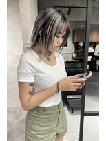 アコ(Aco)&nbsp;★プラチナホワイトシルバーのバレイヤージュ★