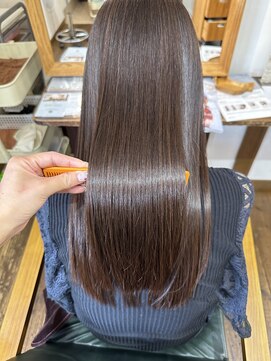 ル コワン ククー(Le coin coucou) 酸性ストレート