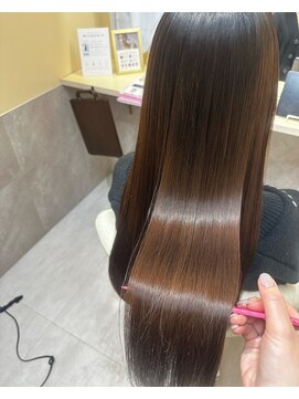 トゥーリ よろずや通り店(tuuli) tuuli 長崎◇大人かわいい 20代30代40代の髪質改善 縮毛矯正