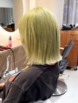 テトラ バイ ネオリーブ 横浜西口店(tetra by neolive)&nbsp;ウルフカット　ハイトーン　ライムグリーン　ブリーチ