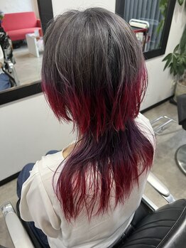ヘアーラボラトリーメロウ(Mellow)の写真/【小樽駅徒歩5分】学割U24クーポン多数☆気になる髪のうねりには、縮毛矯正がおすすめ◎ブリーチカラーも♪