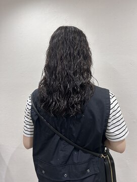 ヴィオットバイサロン(Viot by Salon) 癖毛風パーマ ミディアム 地毛風カラー