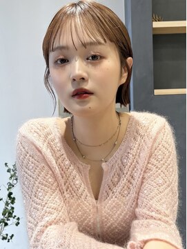 ラミエバイメルト 下北沢(lamie by melt) 顔周りぱっつん前髪もみあげボブアッシュミルクティーベージュ