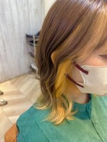 オリ(Oli)&nbsp;イエロー×ブラウン