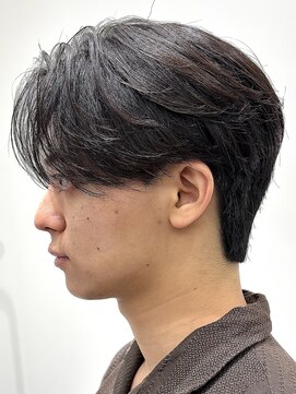 カルム(kalm) メンズセンターパートウルフセンターパートニュアンスパーマ襟足