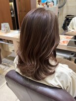 グランド ソシエ 御影店&nbsp;ウォームキャラメルブラウン×外ハネレイヤーミディアム