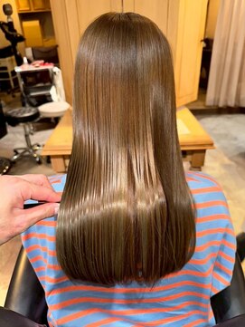フリックヘアサロン 梅田茶屋町2号店(FLICK HAIR SALON) 艶髪/レイヤーカット/イルミナカラー/髪質改善