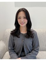 ローネス 銀座(LONESS)&nbsp;20代30代40代大人可愛い　レイヤーカット　アッシュブラウン