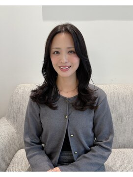 ローネス 銀座(LONESS) 20代30代40代大人可愛い レイヤーカット アッシュブラウン