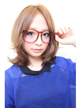 ロエナ(ROENA) 20代30代40代50代大人可愛いひし形デジタルパーマフェザーバング