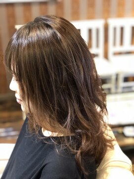 ヘアー クリエイト カルバリ(HAIR CREATE Calbari) 大人女子のためのロングレイヤースタイル