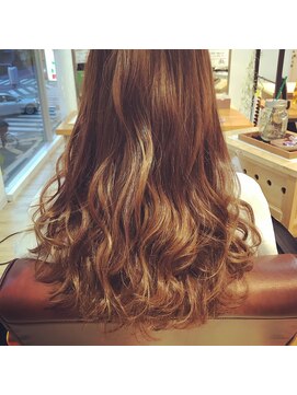 アミナ(AmiNA) なみなみウェーブ×チョコベージュ