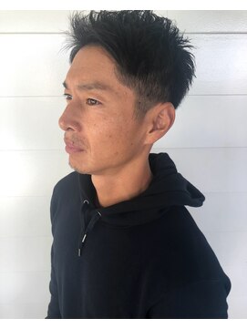 ホットリップ(Hot Lip) イケメン 2ブロック   ショート