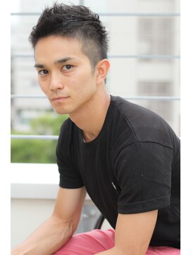 ビアンコ カーロ 二子新地店(Bianco caro) ツーブロックショート×耳だしショート◎30代40代50代