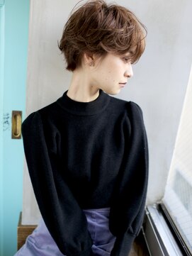 バース(BIRTH) 天神【BIRTH】ユニセックスなクールショート　2