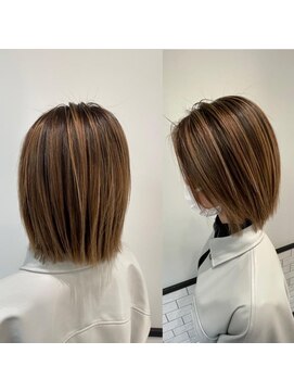 ミンクスプラス 流山おおたかの森(MINX plus) ミディアム［髪質改善カット］