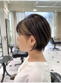 ショートボブ×ちらっとフェイスフレーミング
