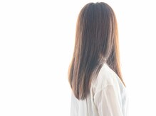 【髪へのダメージ５分の1！】感動の“透け感”＆“ツヤ感”で大人気の【イルミナカラー】白髪染めにも◎