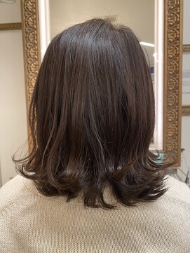 コワファースト 大分(COIFF1RST) ナチュラルブラウン