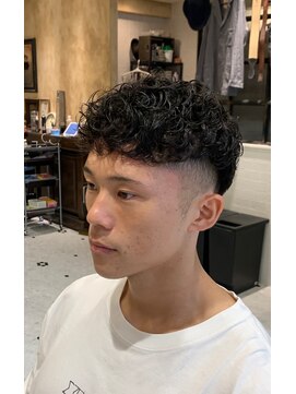 ルドローブラントオオサカ(LUDLOW BLUNT Osaka) 【LUDLOW BLUNT】ハードパーマ ショートマッシュ ランダムパーマ