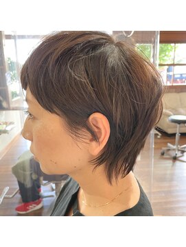 シークヘアー(Chic hair) ウルフヘア