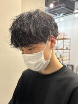 エルマーク(L-MARK) スパイラルパーマツイストパーマアップバング短髪メッシュ