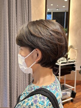 ビュートリアム 梅田(BEAUTRIUM) 丸みショート/耳かけショート/ショートカット/茶屋町/梅田/大阪