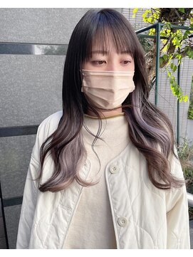 ロワンバイアルティナ 横須賀中央店(Rowan by artina) 透けバング_インナーカラー_グレイアッシュ_冬カラー3