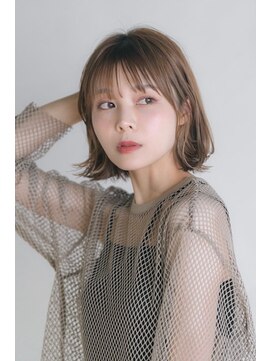 アンバー 池袋(amber) 切りっぱなしボブ/レイヤーカット/ハイトーンカラー[池袋駅]