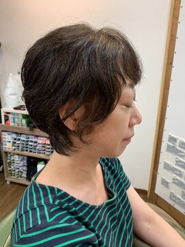キュアリスタ ヘア ラボラトリー(Curelista Hair Laboratory) 癖を活かしたショート