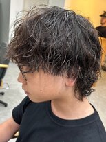 フゥ 宇都宮(FeU)&nbsp;波巻きスパイラルパーマツイストパーマメンズマッシュパーマ