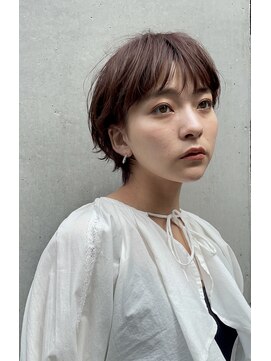 ユーフォリア 青山(Euphoria) 20代30代大人可愛い小顔ショート丸みボブウルフカット