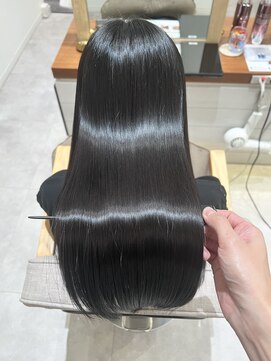 アン レミエ(Un LEMiE) 【髪質改善】METEOトリートメント