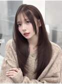 小顔ロングレイヤーカット顔周り秋グレージュカラー透明感カラー