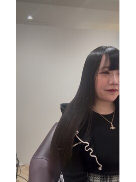 ルイマダーナ 栄店(LOUIMADNA) 頭が小さくなる？！艶ストレート