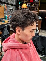 フォーコーナーズカットショップスリーセント 栄(FourCornersCutShop 3/cent)&nbsp;【スパイキーパーマ】