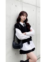 コートフィールエー(CO_T feel.a)&nbsp;透明感ワインカラー×艶髪ロング。上品なのに個性に