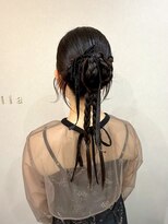 ミラ(Mila) リボン×艶々大人っぽいカチモリスタイル