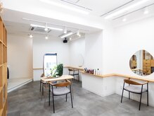 シーク(SeeeK.)の雰囲気(優しい色調の温かみある店内で穏やかにお過ごしください☆)