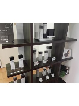 グローバルミルボントリートメント使用☆ホームケアもご用意があるのでご自宅でもサラ艶美髪が続く☆