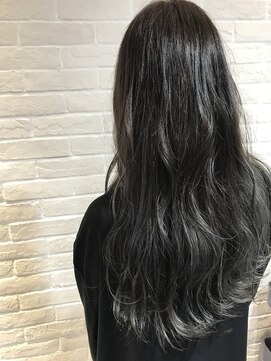 ウェイリー(WALLEY) シルバーグレイジュ