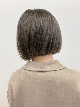 フィル 横浜(fil) ハイトーンボブ_レイヤーベージュアッシュカーキグレージュ