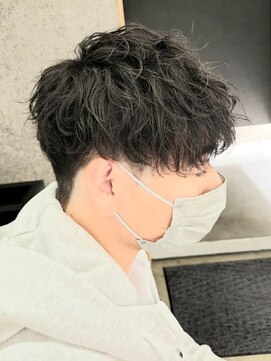 ニアウ 伊勢崎連取店(Niau) ツイストスパイラルパーママッシュメンズパーマ波巻きパーマ