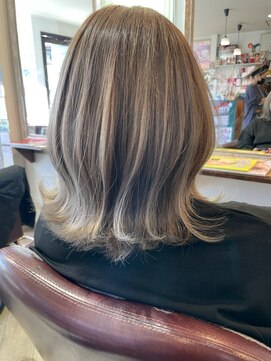 ヘア メイク ココ(hair make coco) なじませハイライト♪