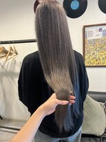 サミット ウル(SUMMIT ulu.)&nbsp;【ulu.Ami】ブリーチ2回履歴でグレーカラーに